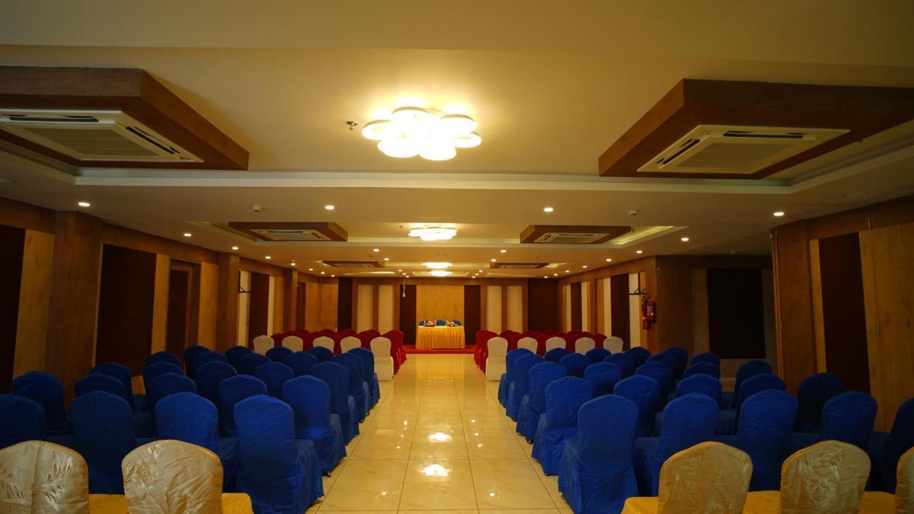 Regenta Central Somnath, Bhalpara Eksteriør billede
