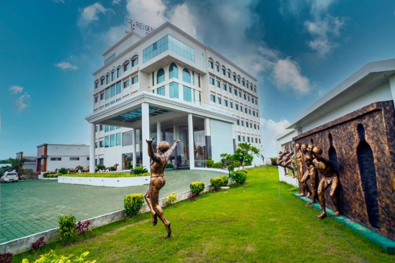 Regenta Central Somnath, Bhalpara Eksteriør billede