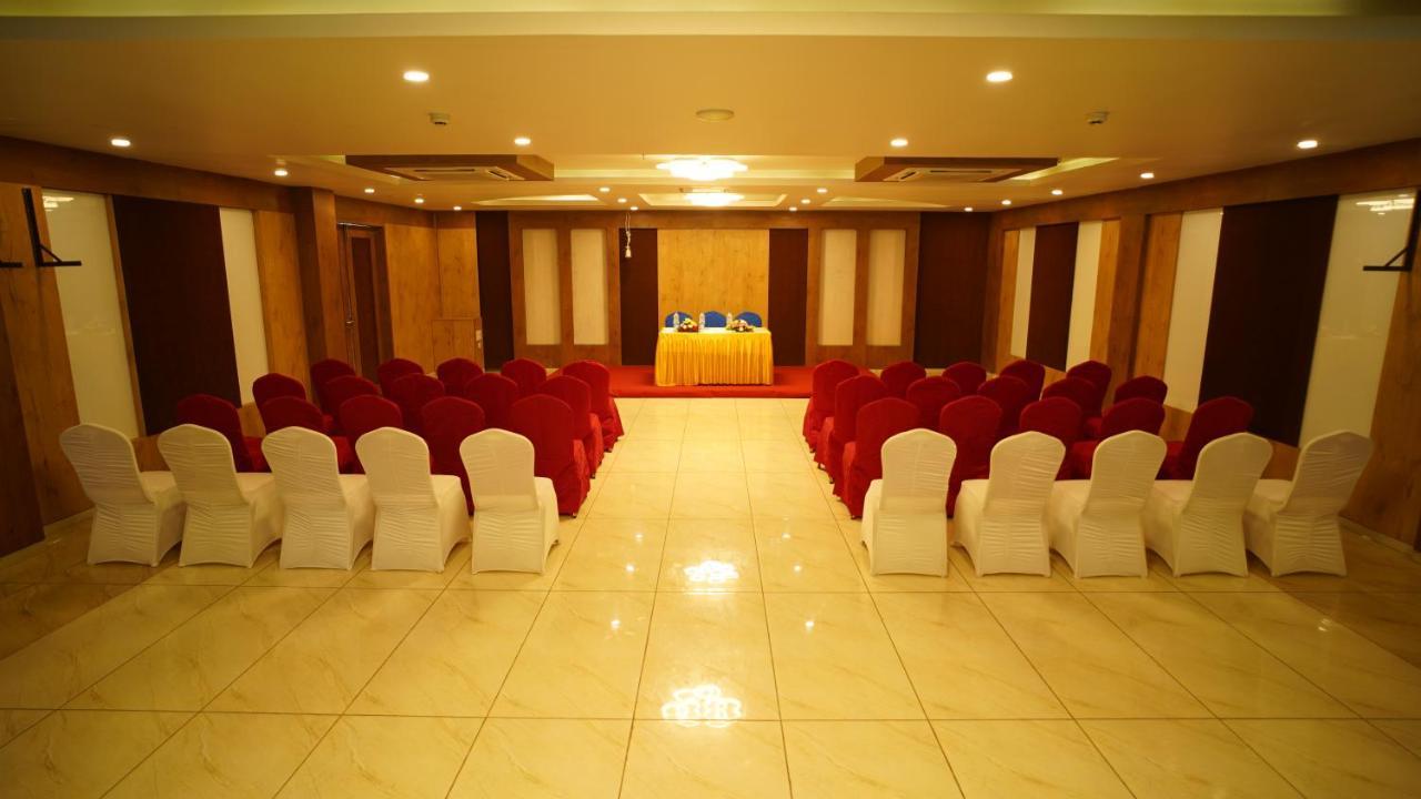Regenta Central Somnath, Bhalpara Eksteriør billede